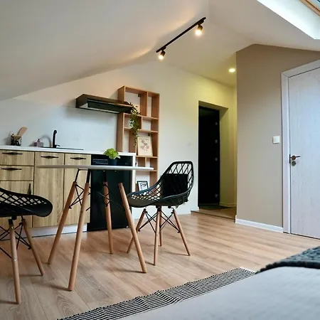 Lily's 1 By Bulgarentals - *