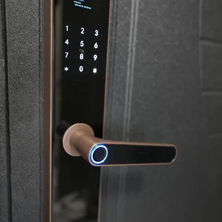 Lily's 1 By Bulgarentals - 아파트