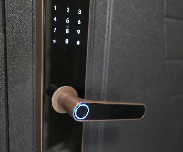 Lily's 1 By Bulgarentals - شقة